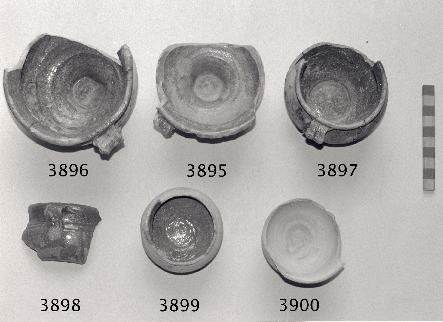 olla monoansata, frammento - ambito veneziano (secc. XVI/ XVIII)