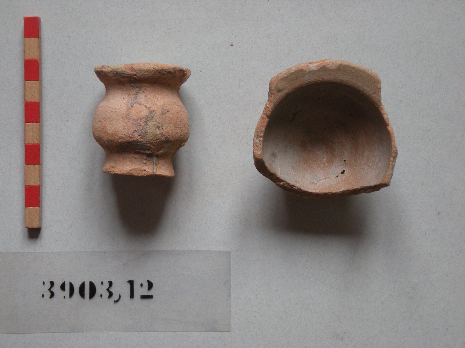 vasetto, opera isolata - ambito veneziano (secc. XVI/ XVII)