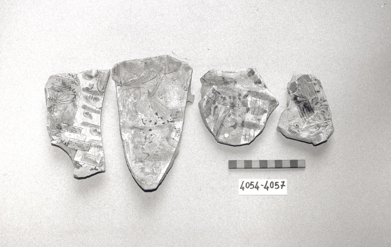 paesaggio (piatto, frammento) - ambito veneziano (secc. XVI/ XVII)