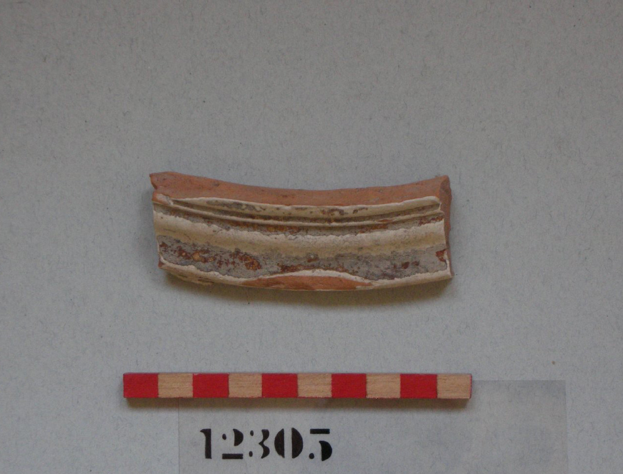 vaso, frammento - ambito veneto (secc. XVI/ XVII)