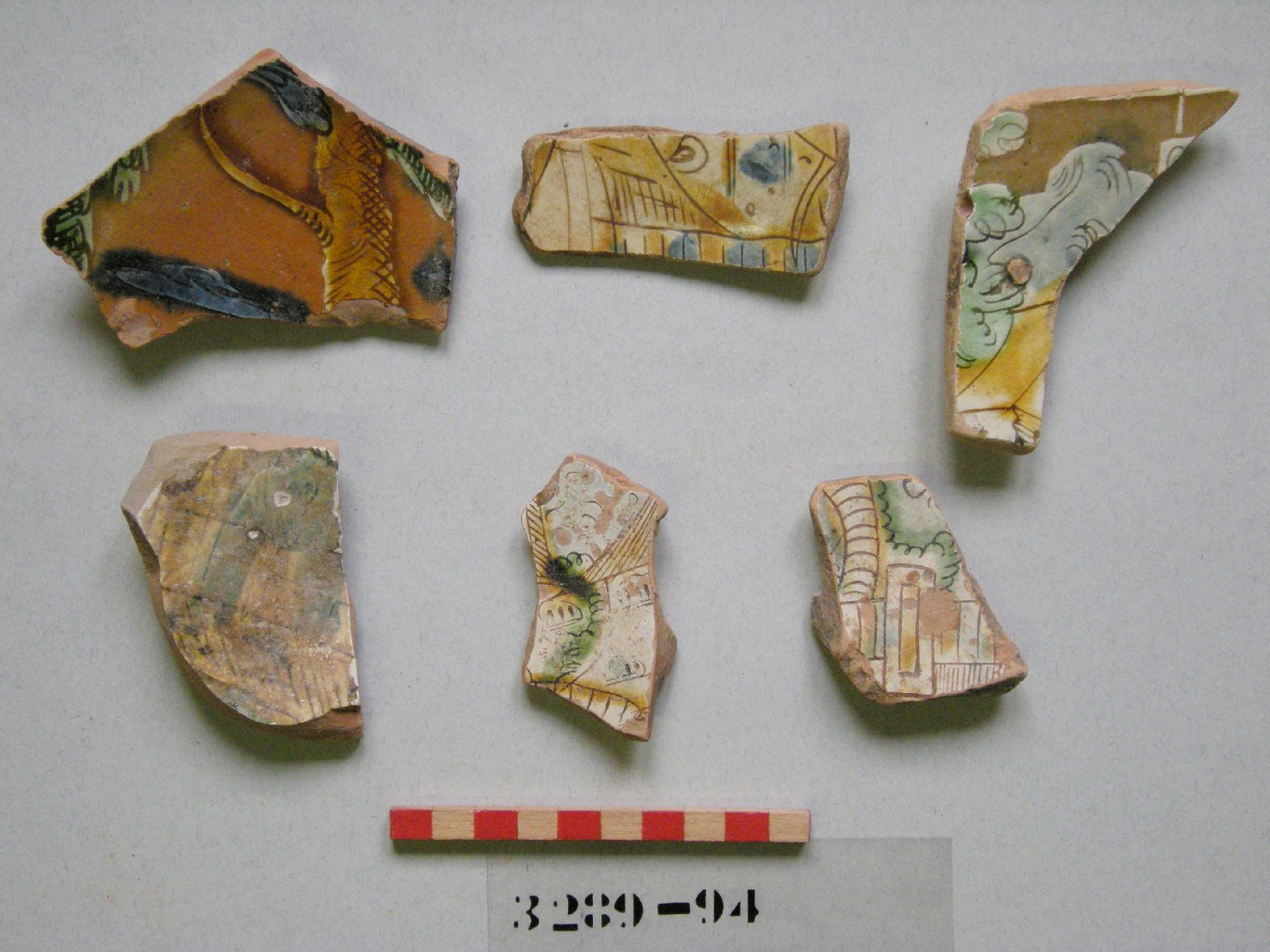 paesaggio (piatto, frammento) - ambito veneziano (secc. XVI/ XVII)