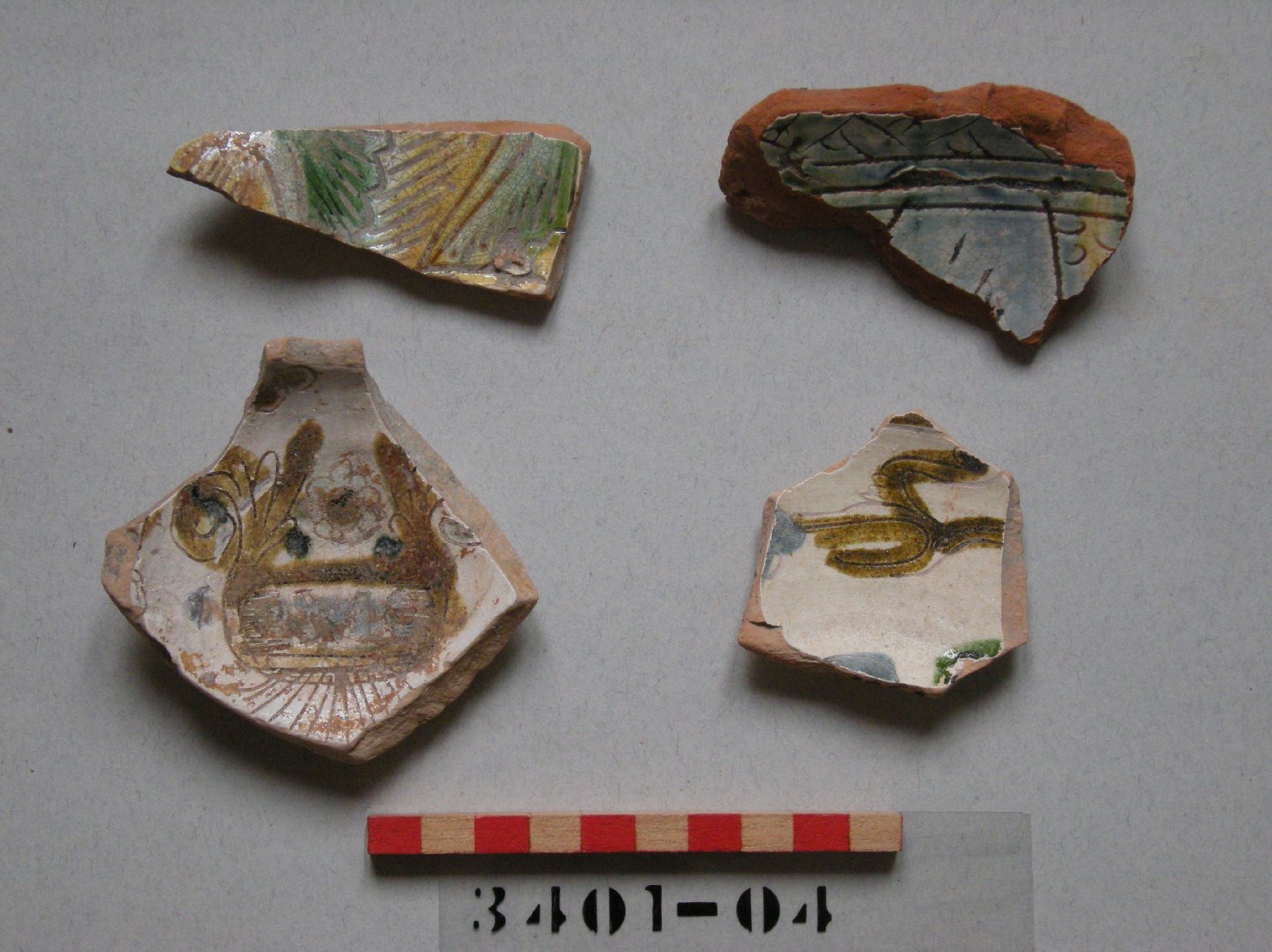 motivo decorativo geometrico (bacino, frammento) - ambito veneziano (sec. XVI)