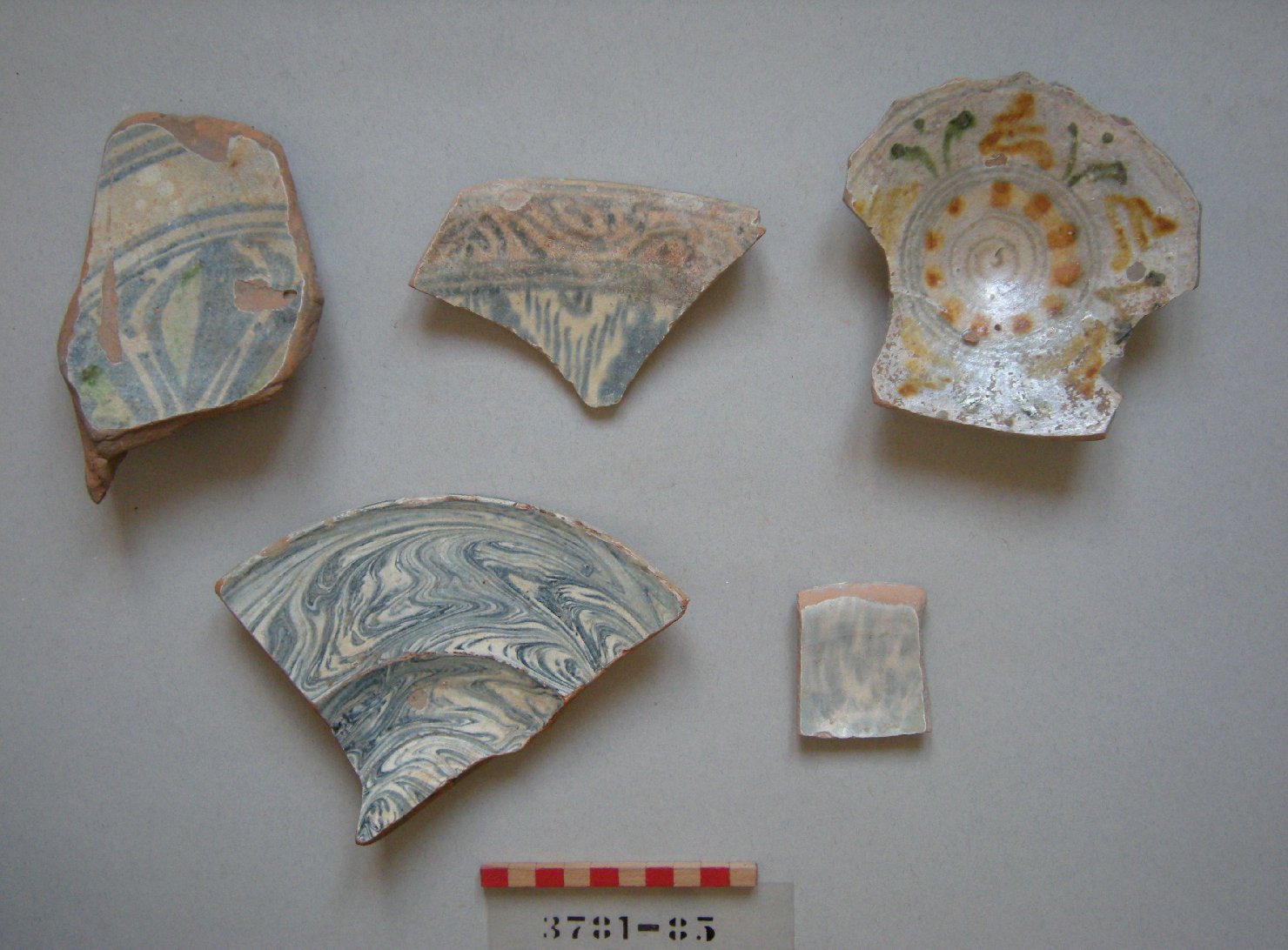 catino, frammento - ambito veneziano (secc. XVI/ XVII)