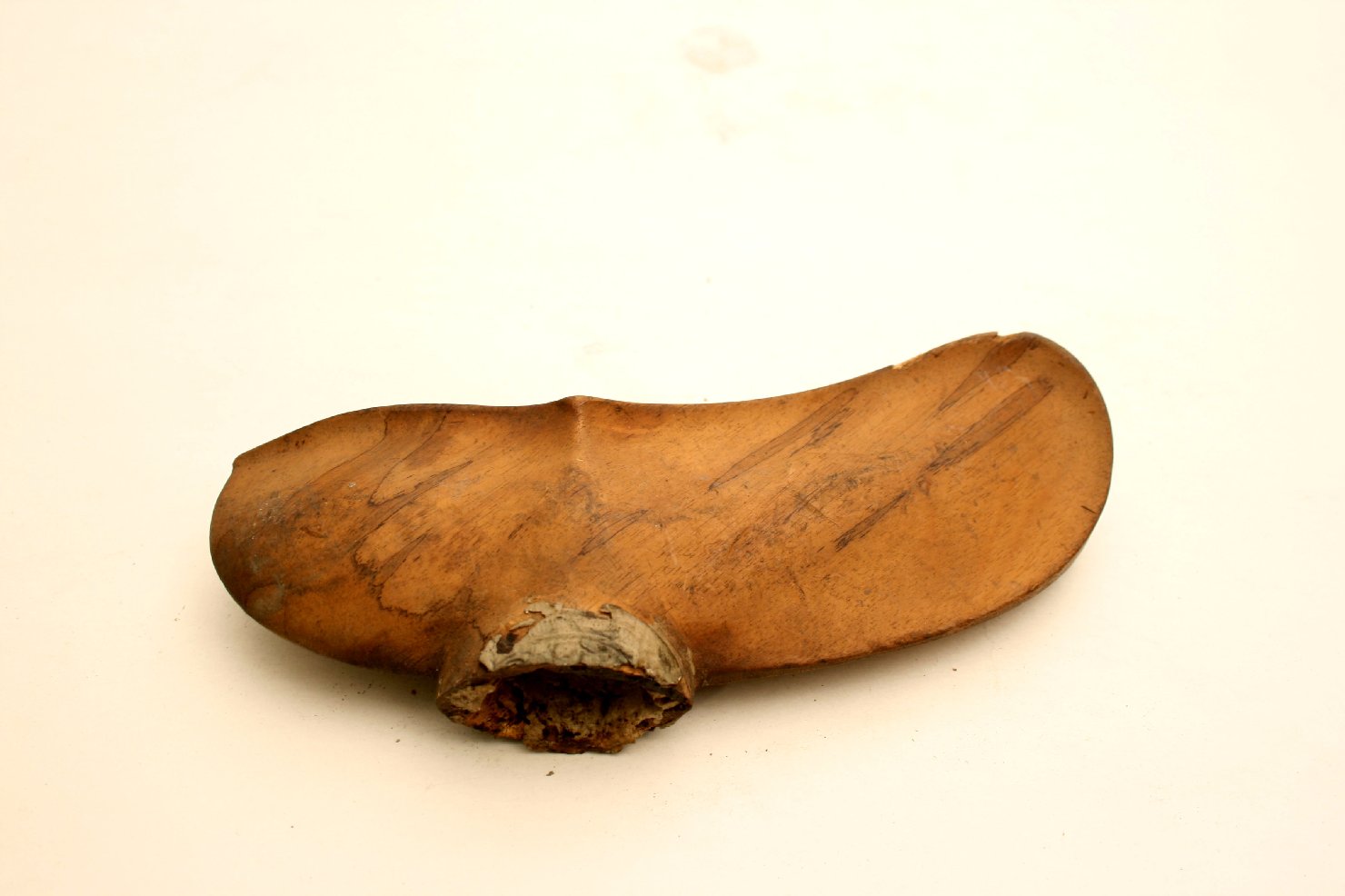 fodero, opera isolata - produzione indonesiana (fine/inizio secc. XIX/ XX)