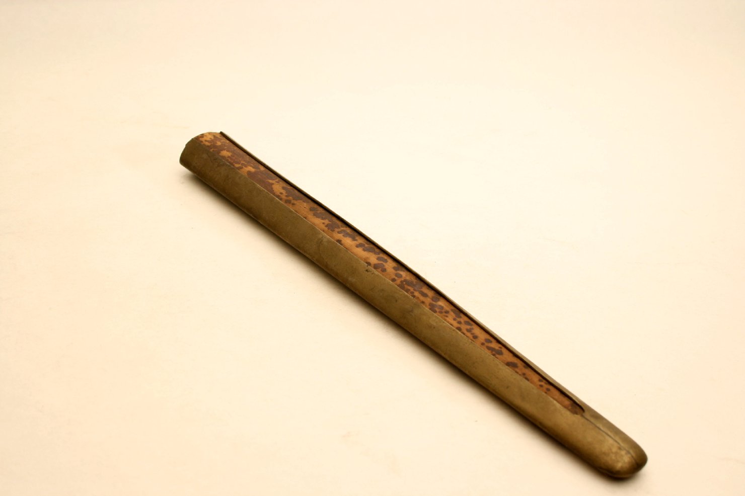 fodero di spada, opera isolata - produzione indonesiana (fine/inizio secc. XIX/ XX)