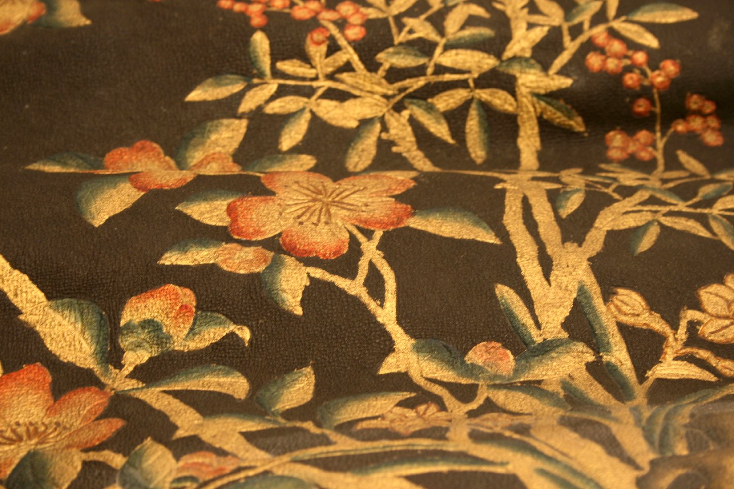 uccelli, pianta (decorazione, opera isolata) - ambito giapponese (fine/inizio secc. XIX/ XX)