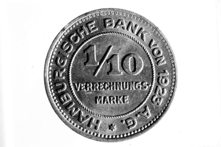 moneta - 1/10 marke (sec. XX)