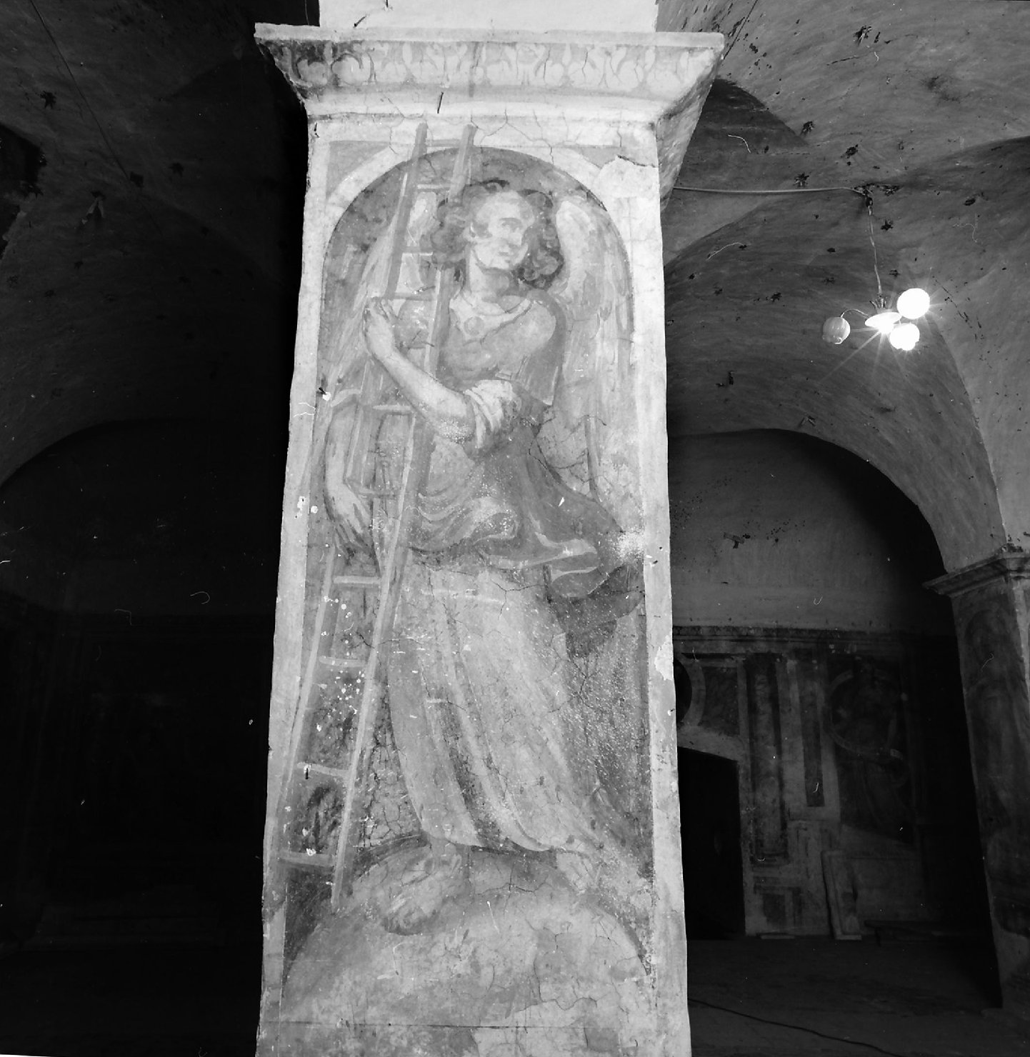 angelo con strumento della passione: scala (dipinto, elemento d'insieme) di Bordone Andrea (attribuito) (secc. XVI/ XVII)