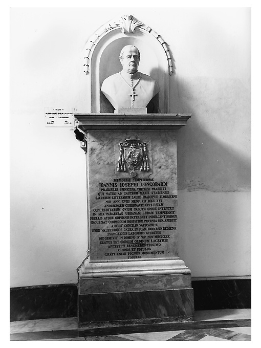 monumento funebre di Montaruli Giuseppe - ambito napoletano (sec. XIX)