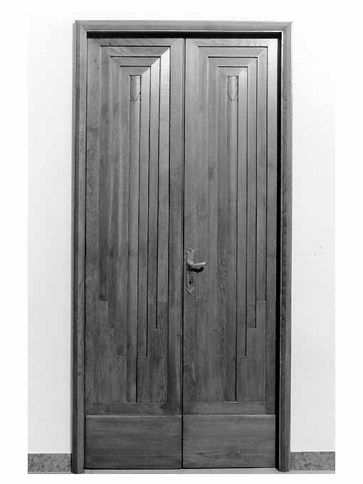 porta - a due battenti, serie di Cambellotti Duilio, Stabilimento Vittorio Miconi (sec. XX)