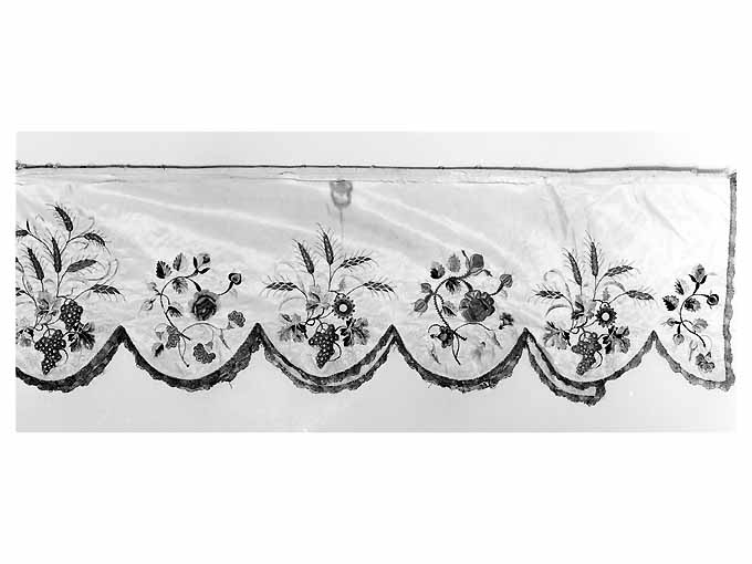 tovaglia d'altare - manifattura monastica (ultimo quarto sec. XIX)