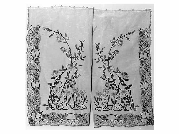 conopeo di tabernacolo - manifattura monastica (primo quarto sec. XX)