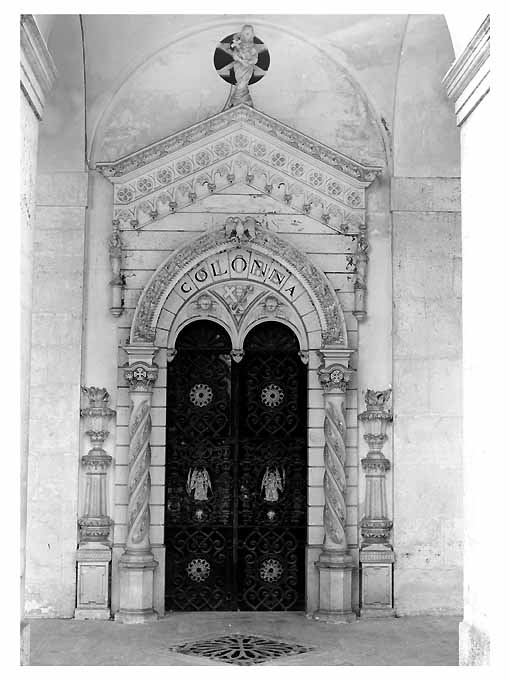 mostra di portale di Lasaracina Paolo - ambito pugliese (primo quarto sec. XX)