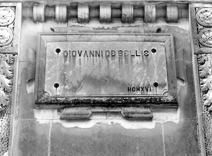 lapide, opera isolata - ambito Italia meridionale (sec. XX)