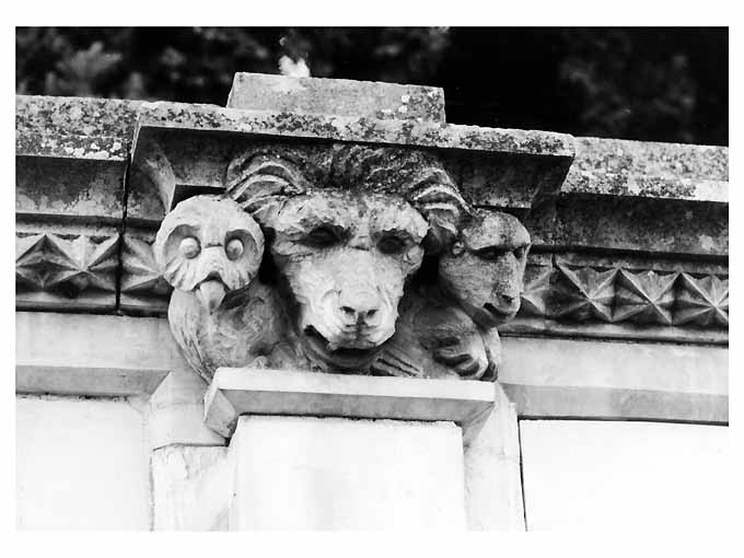 capitello di parasta, opera isolata - ambito Italia meridionale (inizio sec. XX)