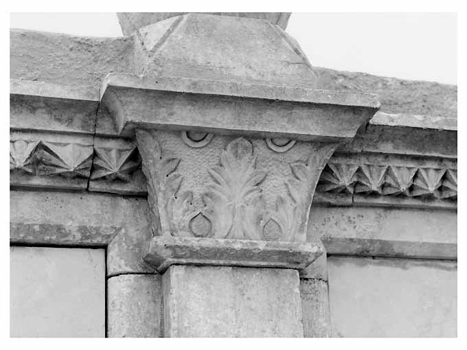 capitello di parasta, opera isolata - ambito Italia meridionale (inizio sec. XX)