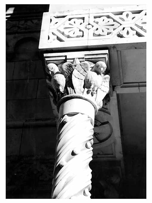 capitello, opera isolata - ambito Italia meridionale (sec. XX)