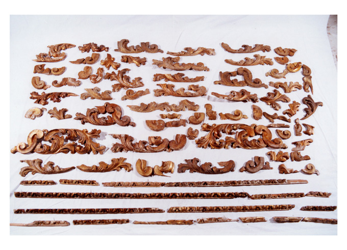 cornice, frammento - ambito pugliese (seconda metà sec. XVII)