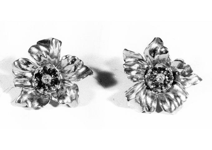 orecchino - ambito italiano (sec. XX)