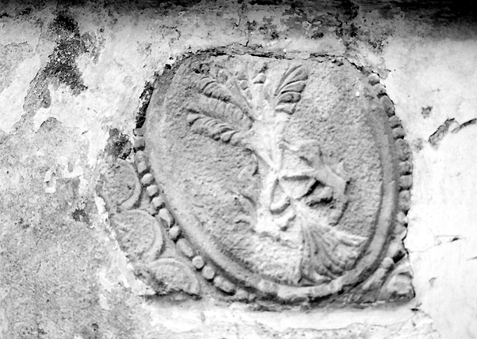 stemma gentilizio (rilievo) - ambito Italia meridionale (secc. XVII/ XVIII)