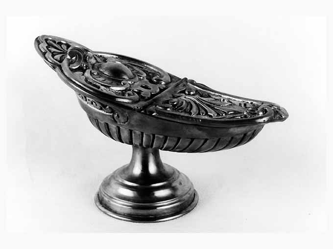 navicella portaincenso - ambito Italia meridionale (fine/inizio secc. XIX/ XX)