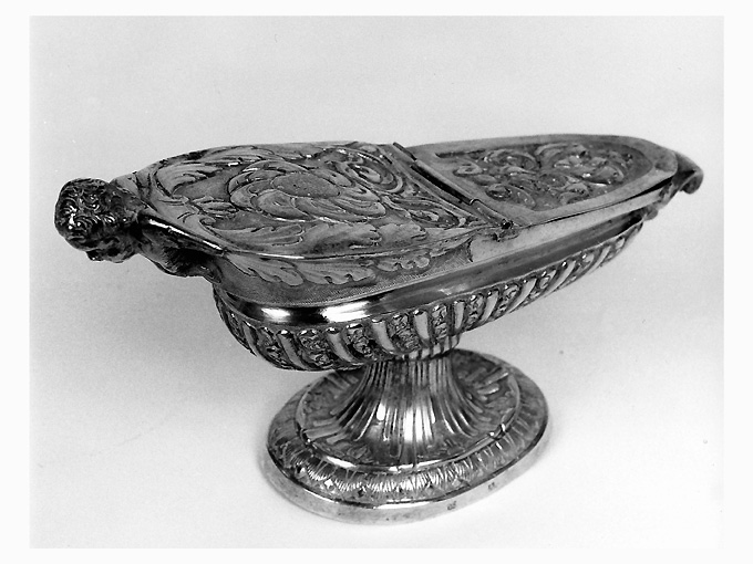 navicella portaincenso di S. C - manifattura napoletana (sec. XIX)