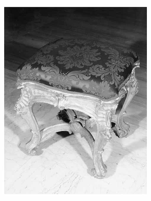 sgabello - ambito salentino (seconda metà sec. XVIII)