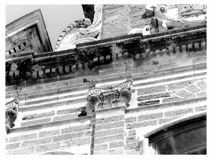 semicapitello composito, serie - ambito salentino (secc. XVII/ XVIII)