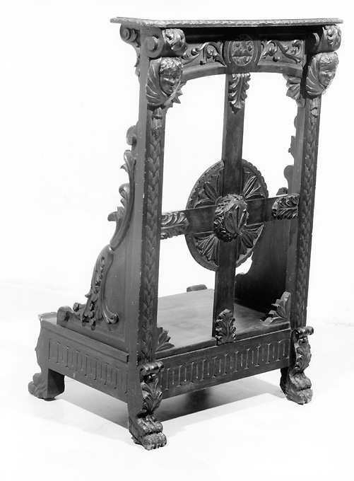 inginocchiatoio - ambito salentino (primo quarto sec. XX)