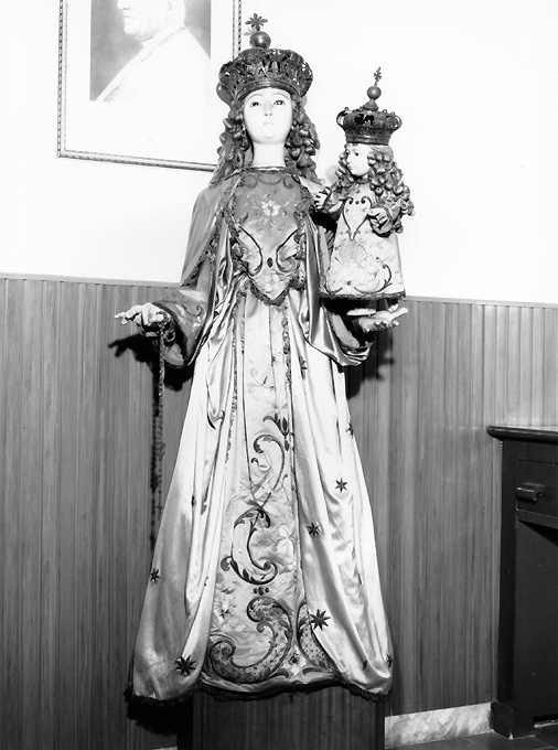 Madonna del Rosario, Madonna con Bambino (statua) - ambito salentino (sec. XIX, sec. XIX)