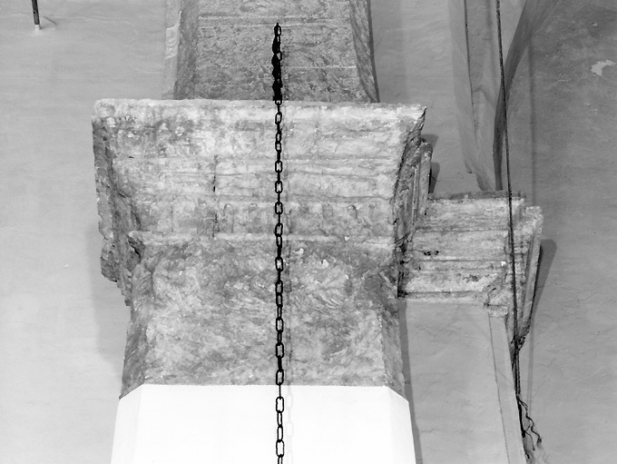 capitello di pilastro, serie - ambito salentino (prima metà sec. XVI)