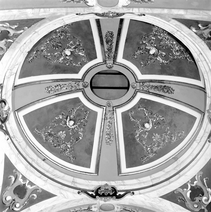 decorazione plastica - ambito salentino (fine/inizio secc. XVIII/ XIX)