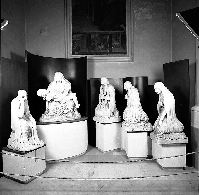 compianto sul Cristo morto (gruppo scultoreo) - ambito pugliese (sec. XV)