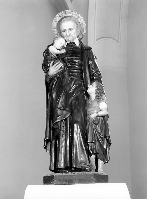 San Vincenzo dè Paoli (statua) - ambito salentino (prima metà sec. XX)