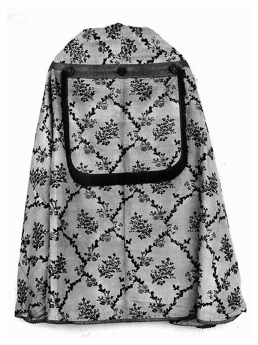 piviale - manifattura Italia meridionale (prima metà sec. XIX)