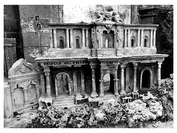 palazzo di Re Erode (scultura, elemento d'insieme) - ambito salentino (metà sec. XVI)