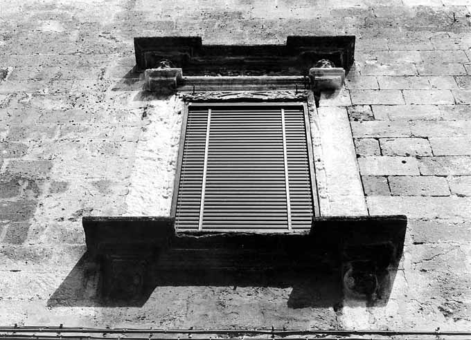 finestra - ambito salentino (inizio sec. XVII)