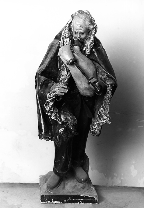 zampognaro (statua da presepio, elemento d'insieme) - ambito leccese (prima metà sec. XX)