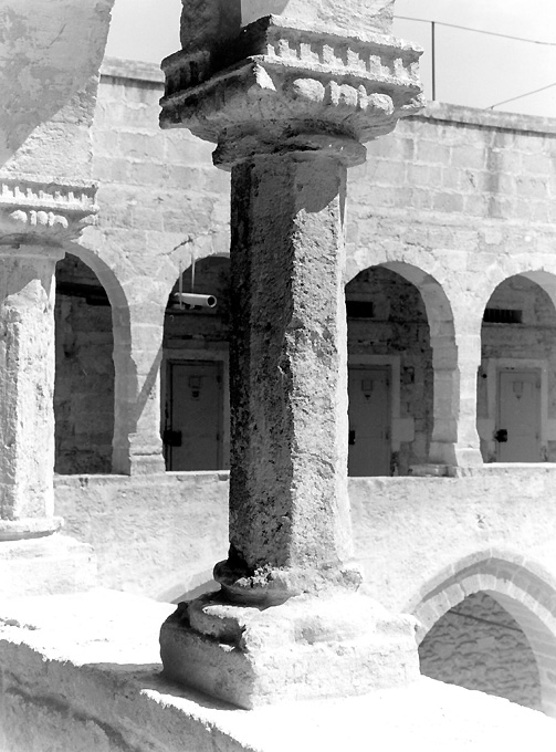 pilastrino, serie - ambito Italia meridionale (sec. XVI)