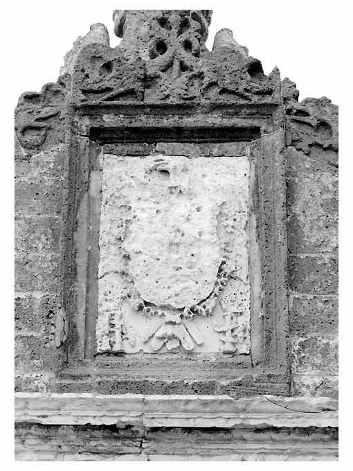Arme imperiale Asburgo di Spagna (rilievo) - ambito salentino (sec. XVI)