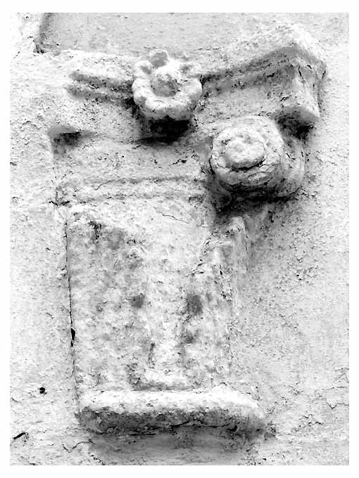semicapitello, serie - ambito salentino (prima metà sec. XVI)