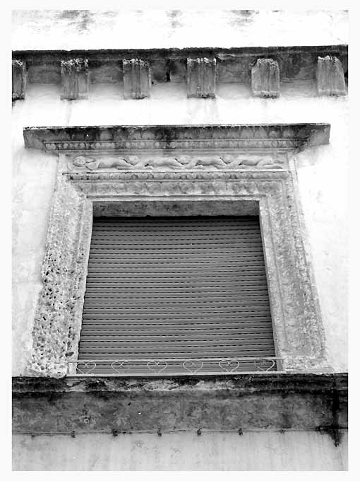 mostra di finestra - ambito salentino (ultimo quarto sec. XVI)