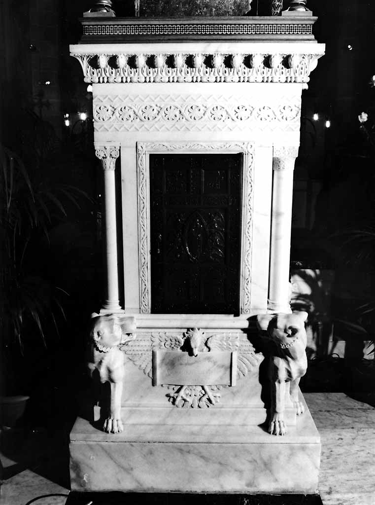 tabernacolo di Ambrosini Augusto (sec. XX)