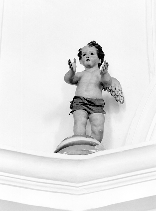 putto alato (statua) - bottega salentina (inizio sec. XX)