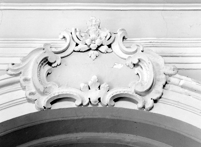 cornice architettonica - bottega salentina (seconda metà sec. XVIII)