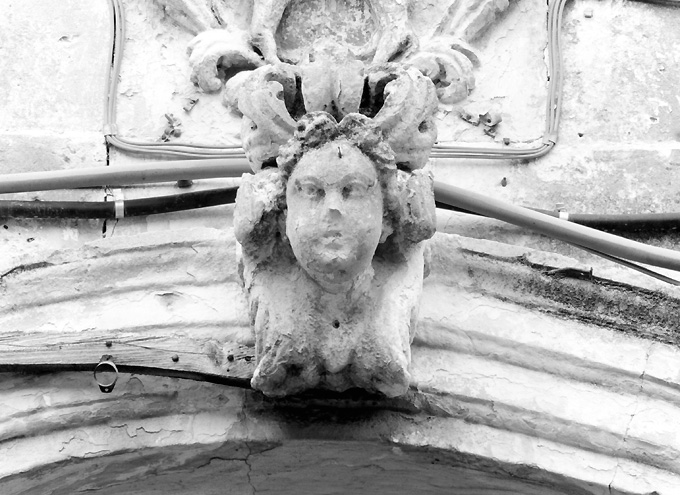 chiave d'arco - bottega salentina (sec. XVIII)