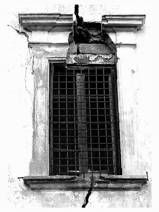 finestra - ambito pugliese (secc. XVIII/ XIX)