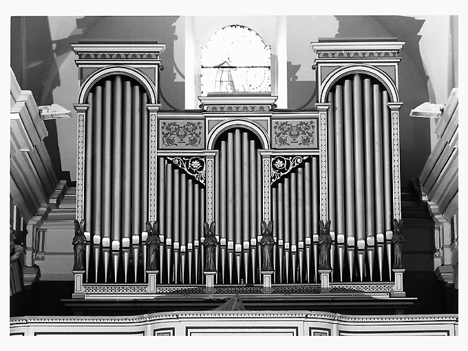 cassa d'organo, opera isolata - ambito pugliese (sec. XX)