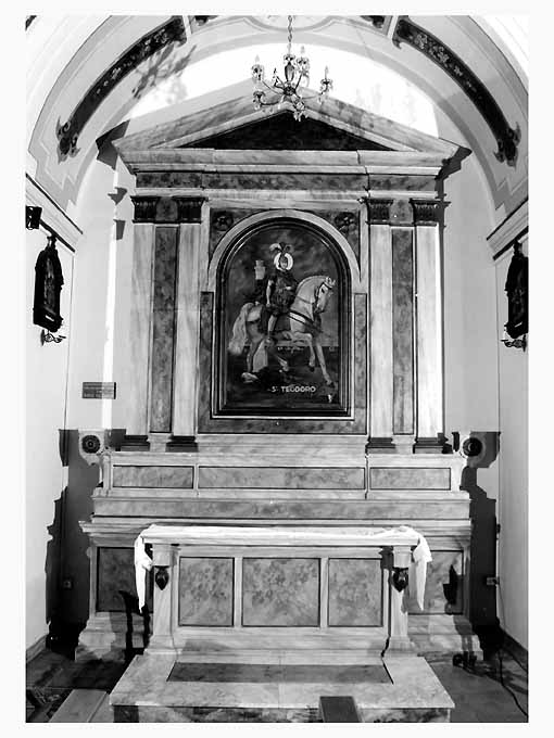 altare - ambito salentino (sec. XX)