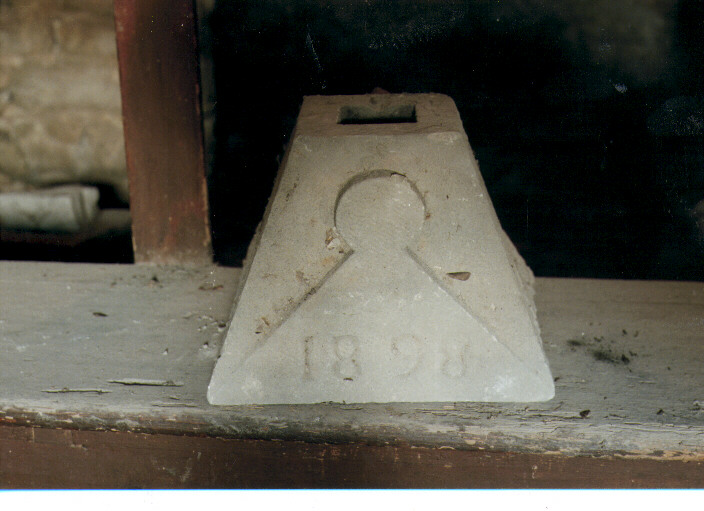 base per croce - ambito pugliese (sec. XIX)